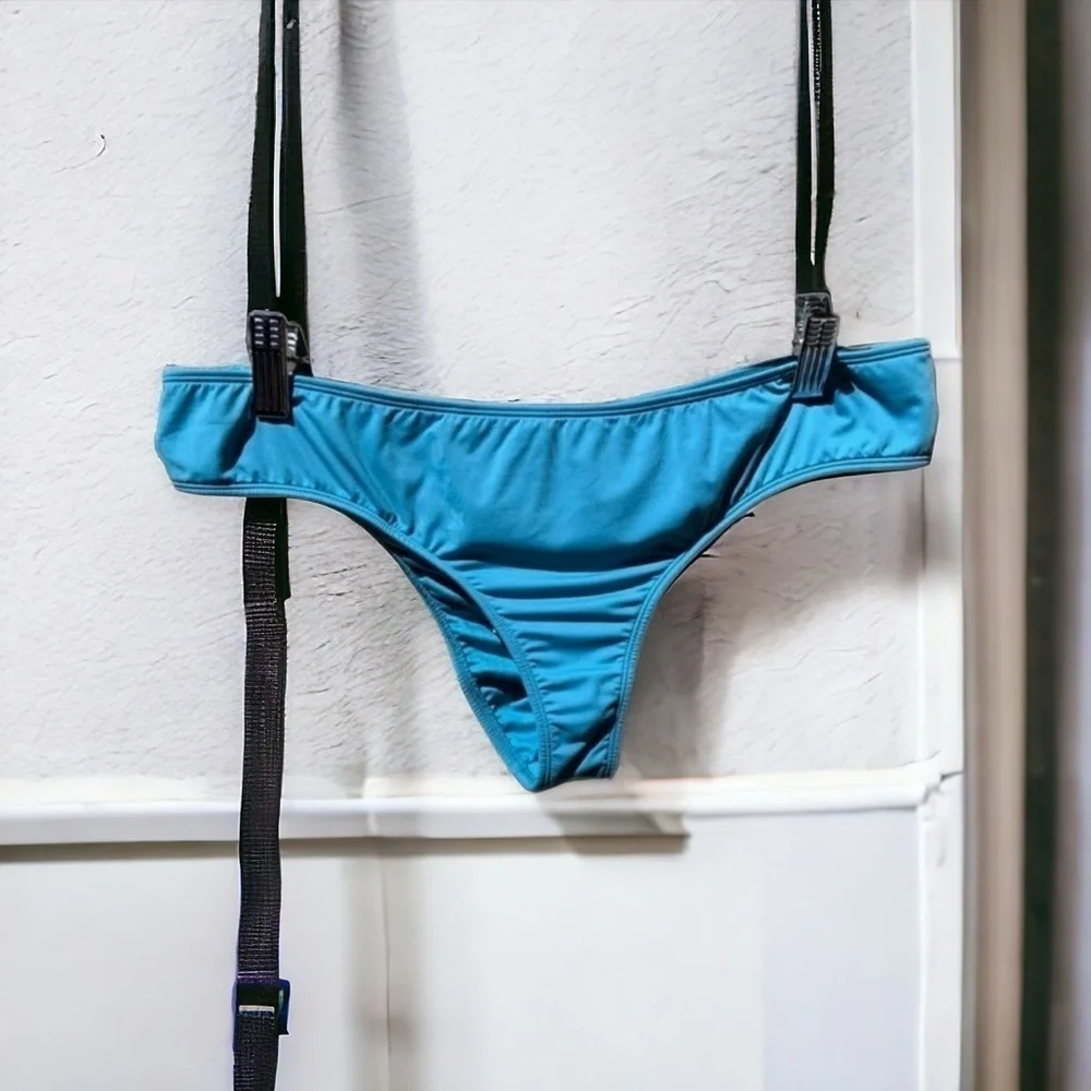 🌻NEW {w tags!} O'Neill Salt Blue Water Solids Hipster Bottoms Size XL